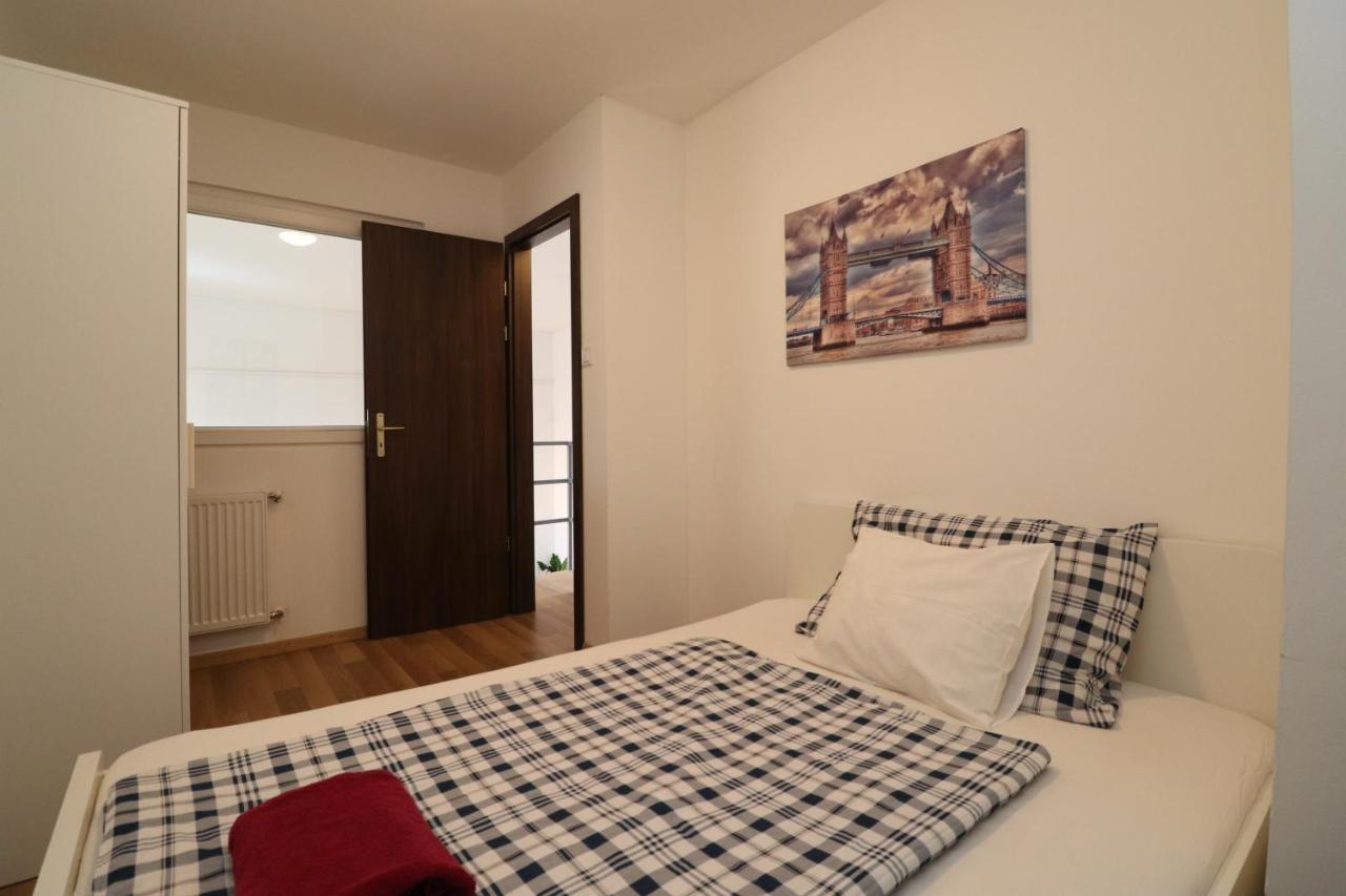 New Guest House A In Kiraly Street 106 Budapest Exterior photo